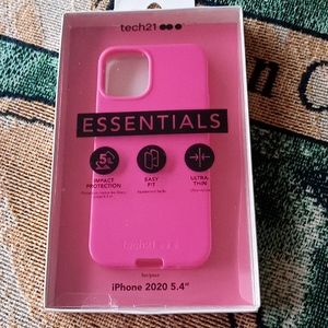 Tech 21 essentials iPhone case pink